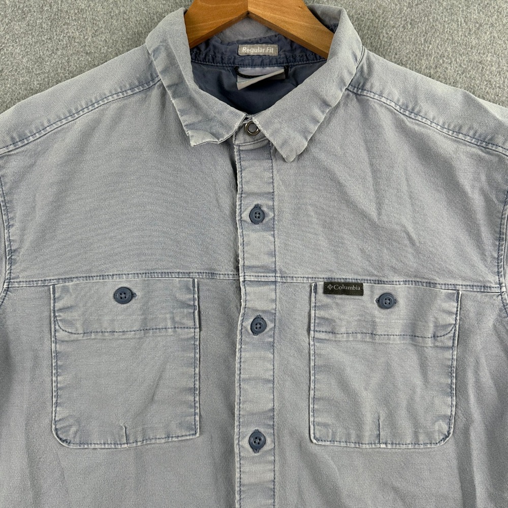 Columbia Button Up Shirt Mens Medium Blue AM0546 Regular Fit Long Sleeve Outdoor